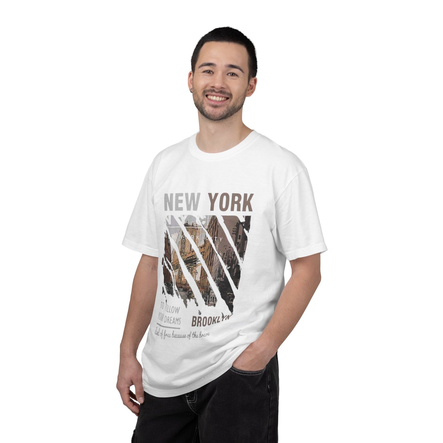 New York Brooklyn Graphic T-Shirt — Vintage Cityscape Tee